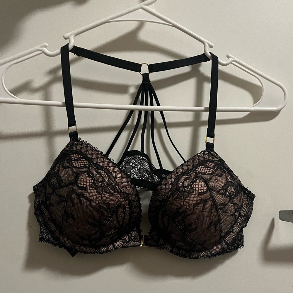 Victoria’s Secret “bombshell” black lace bra 34A